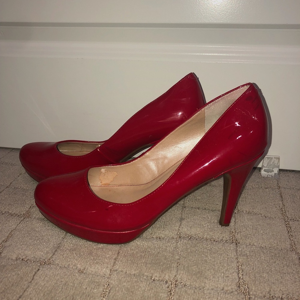 🔥RED PUMPS